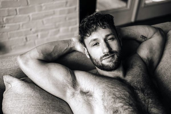 Naked Men Talking: Miles Fallon