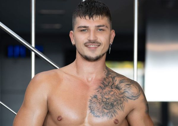 Naked Men Talking: Tom Storm