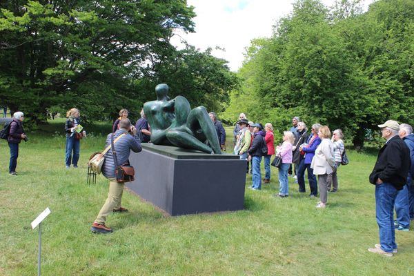 Culture Watch: Henry Moore at Kew Gardens