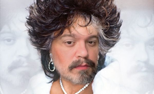 Fringe Preview: Justin Elizabeth Sayre Is a 40-Year-Old Woman