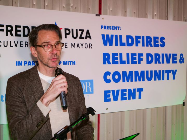 PHOTOS: Vice Mayor Puza Holds Wildfire Relief Drive
