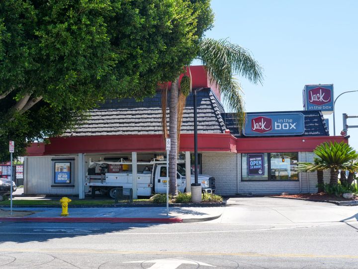 Moratorium on new drive-throughs extended to 2027