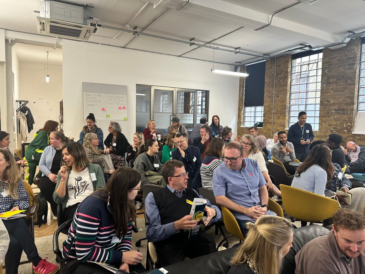 Does AI make better grantmakers?