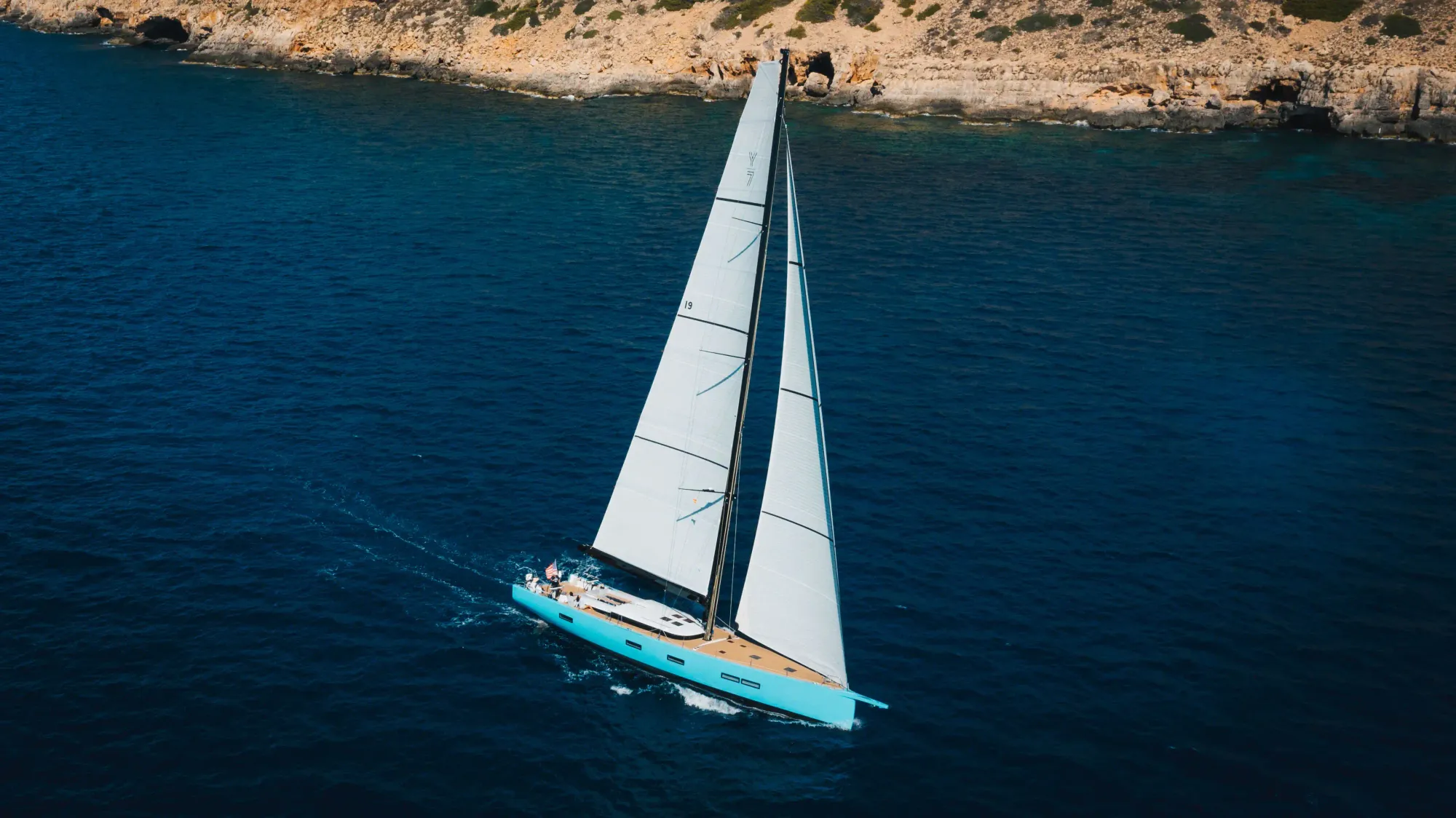 monohull yacht type