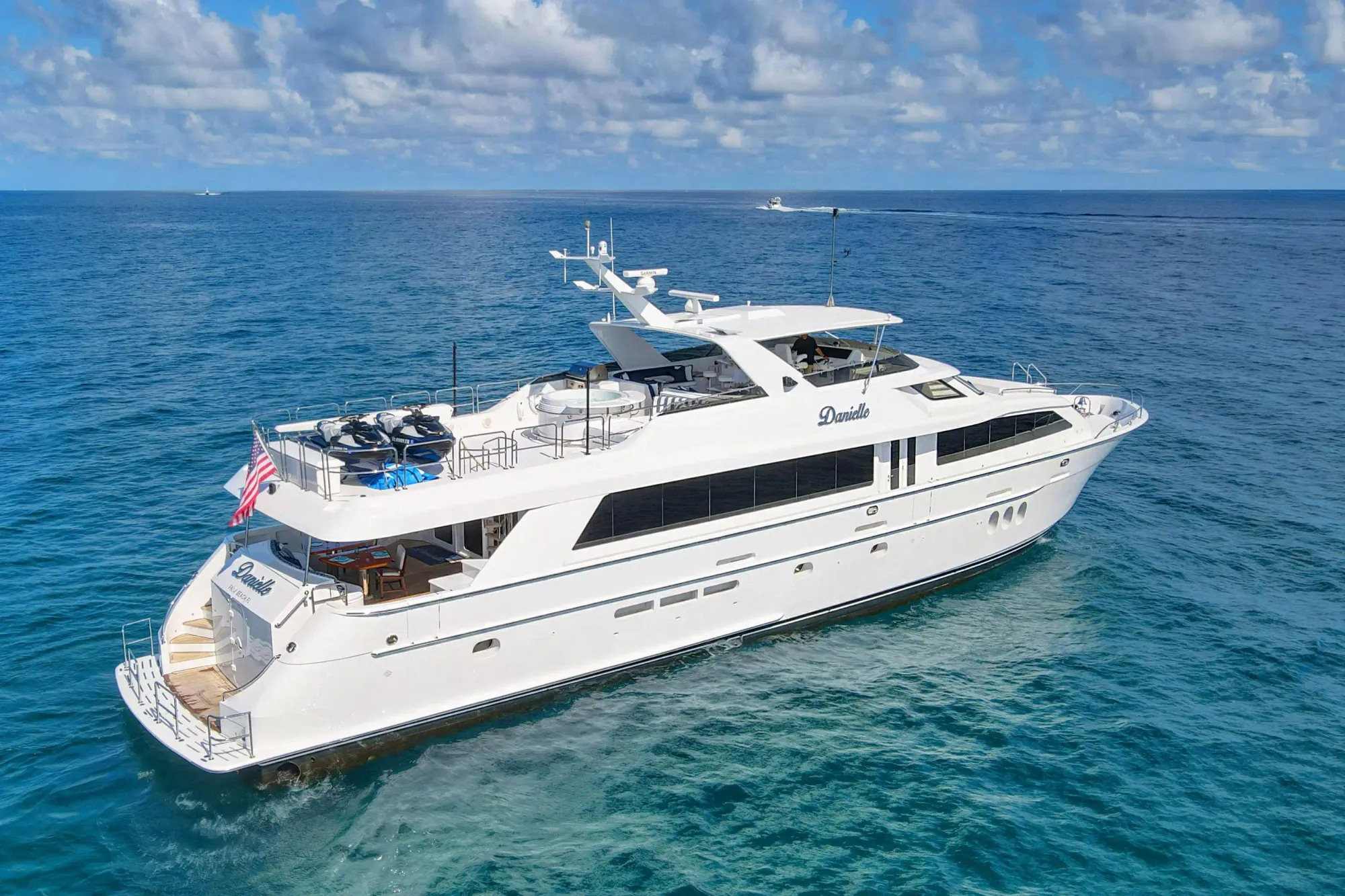 Hatteras 100 Motor Yacht