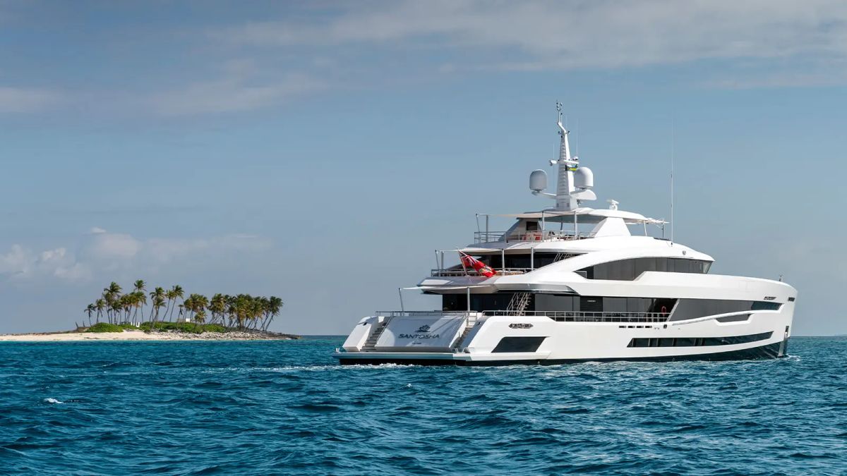 Santosha, the 57m Heesen making her world debut at Palm Beach International Boat Show