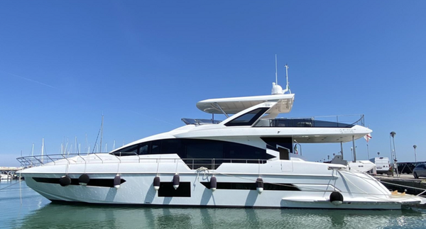 Azimut Brooklyn Yacht Sold