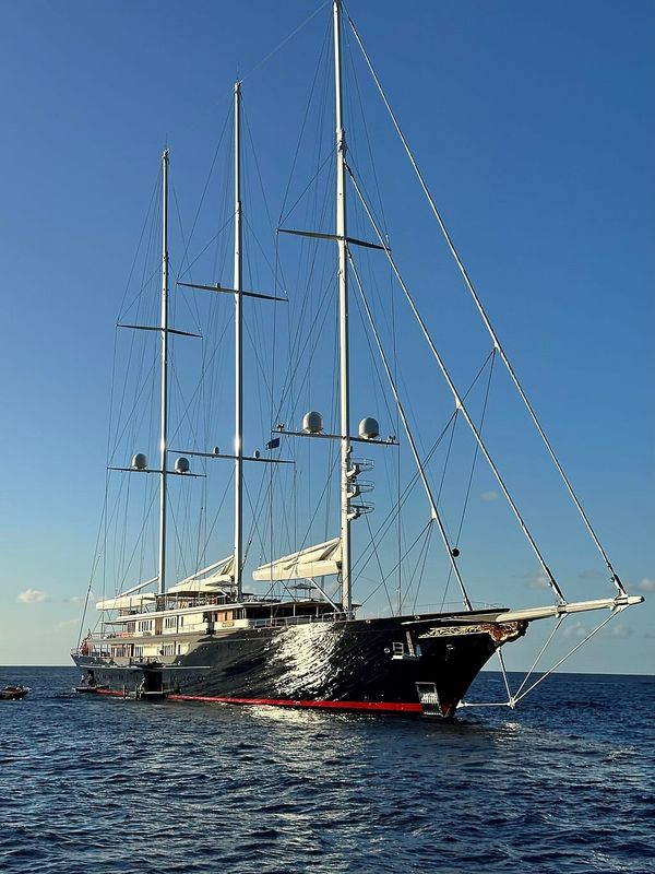 KORU Superyacht - 127m Superyacht Facts and Details