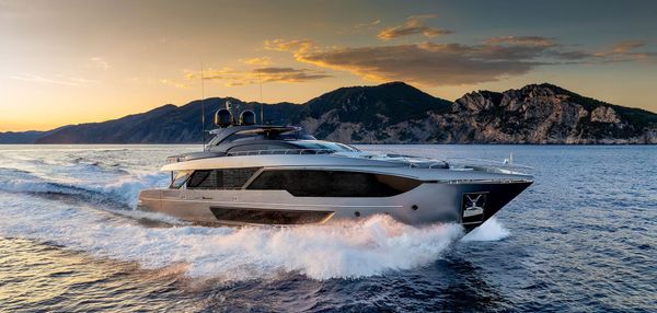 First Look Inside the Riva 112 Dolcevita Super: A “Radical Restyling” of Italian Elegance