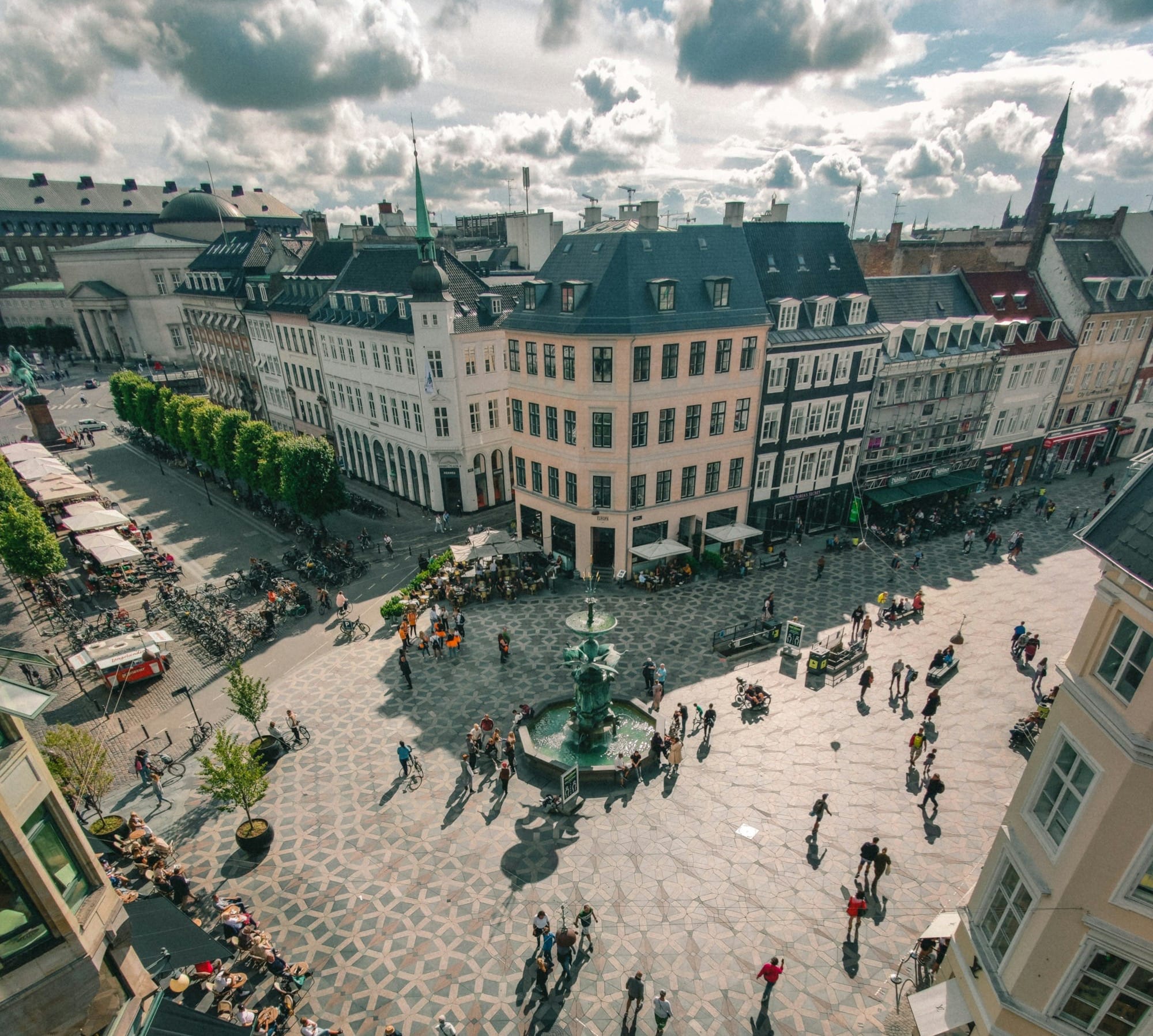 Mia Söderberg Joins Janus Henderson EM Debt Team