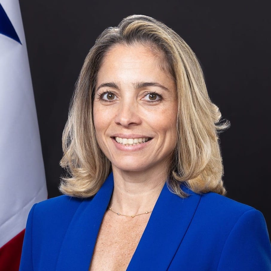Gloria De León
