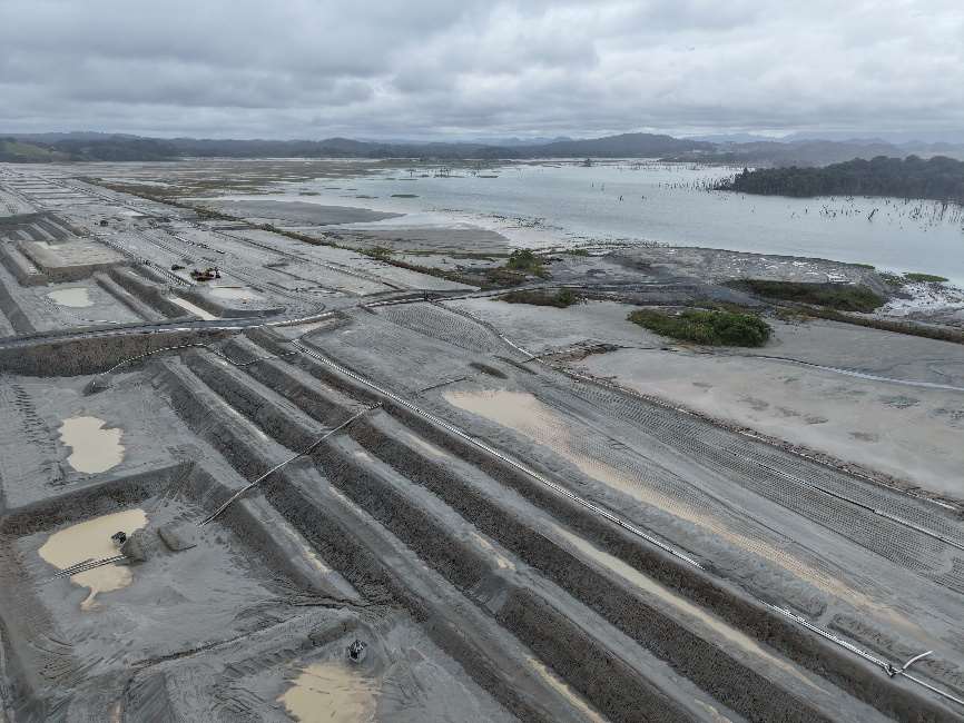 Vista aérea de la Instalación de Manejo de Relaves (IMR) de Cobre Panamá