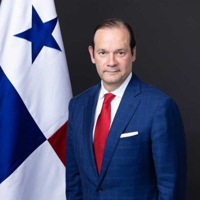 Javier Martínez-Acha