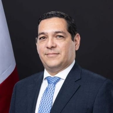 Raúl Fernández