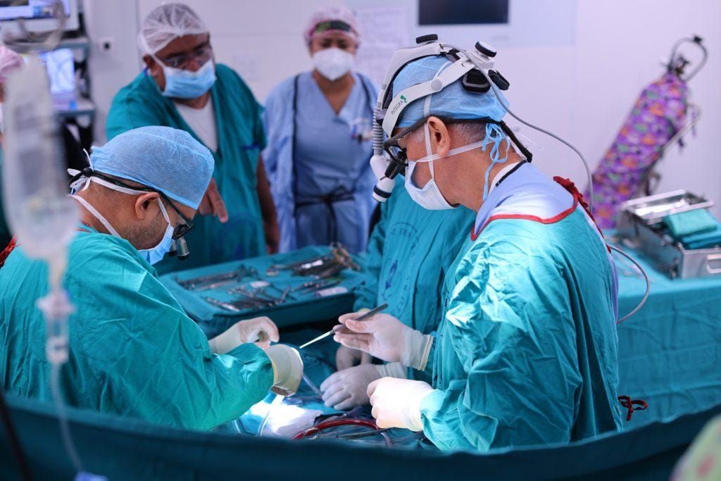 CSS busca 15 especialistas médicos para interior del país