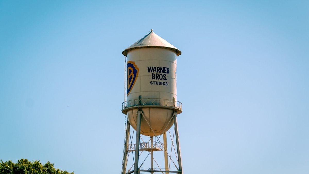 WBD califica de absurda la demanda de Paramount en la batalla por su venta