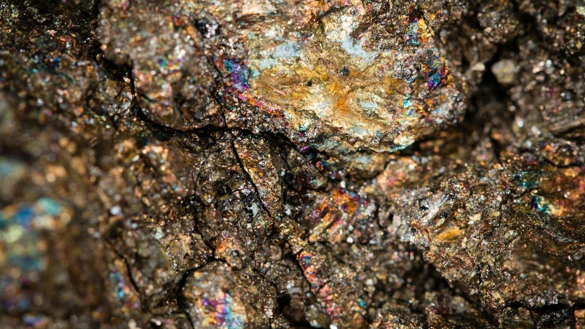 China fortalece su control sobre tierras raras mientras Brasil se beneficia del mercado