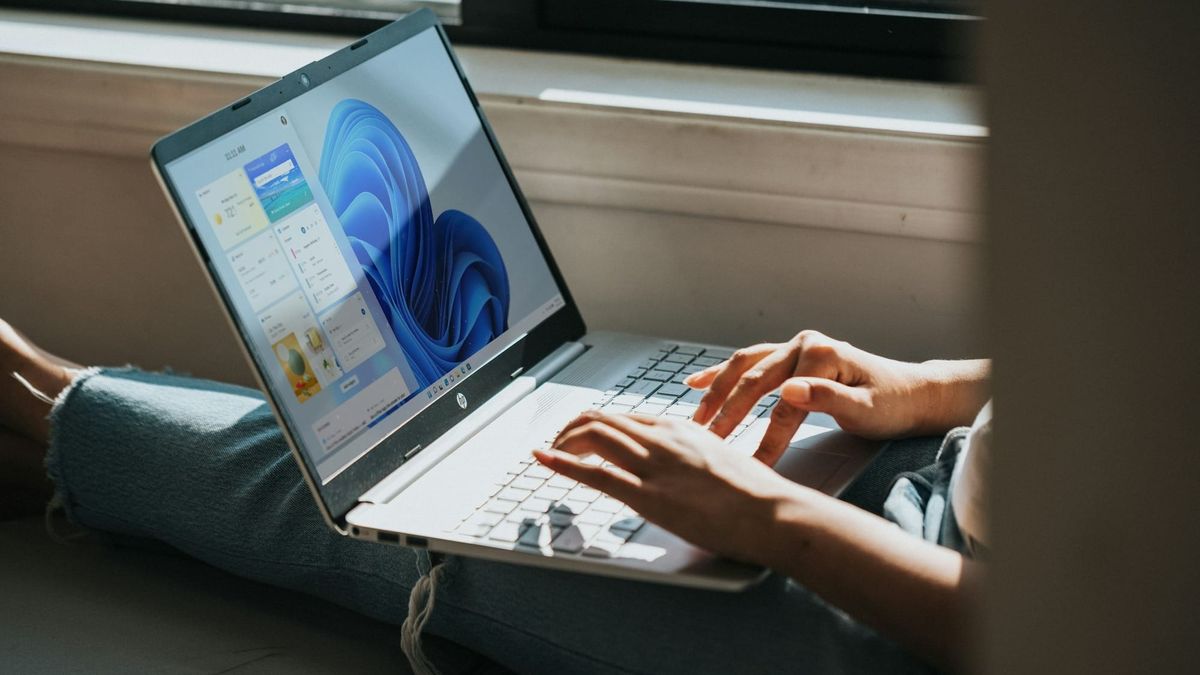 Microsoft deja de soportar controladores clave en Windows 11: qué significa para usuarios y empresas