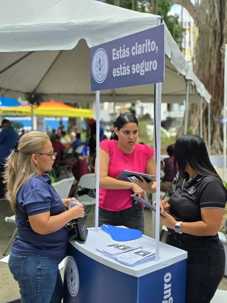 CSS lleva feria de salud a Santa Ana