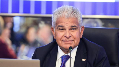 Mulino convoca reunión de emergencia tras rechazo masivo al decreto de Uber