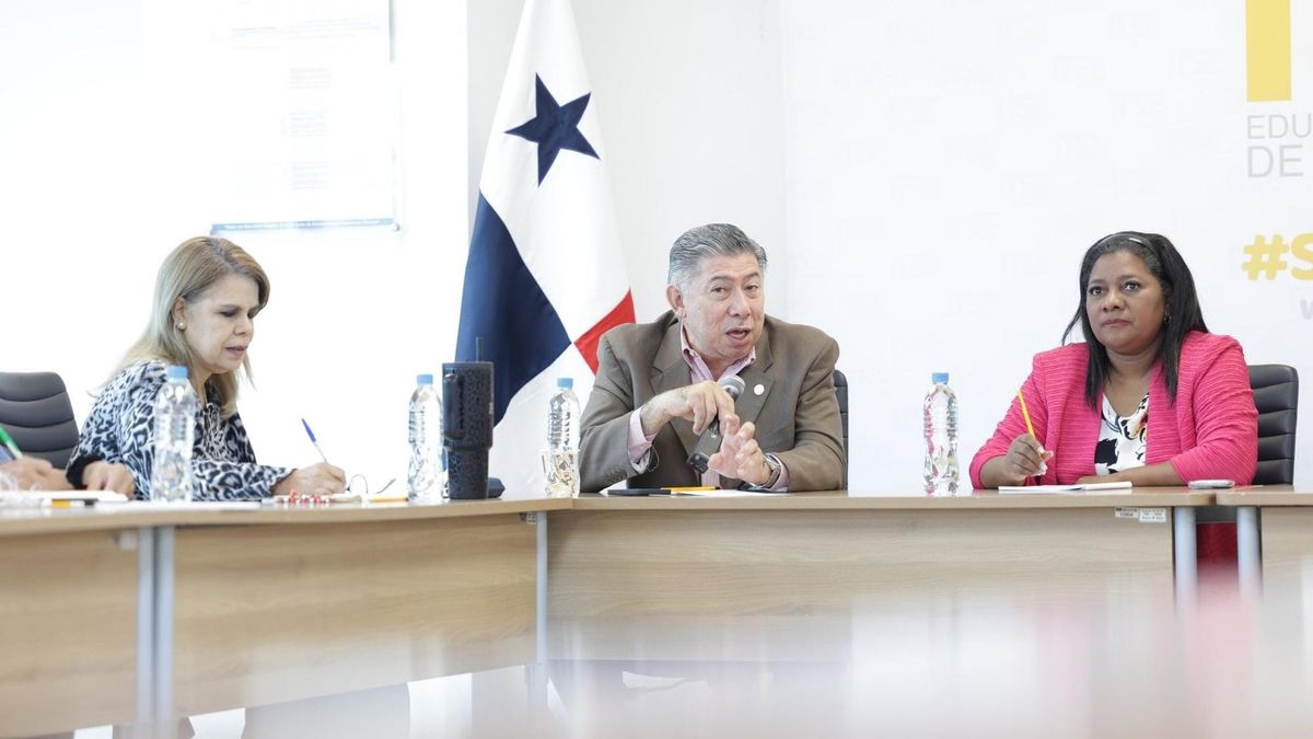 Panamá impulsa carreras técnicas con plan piloto
