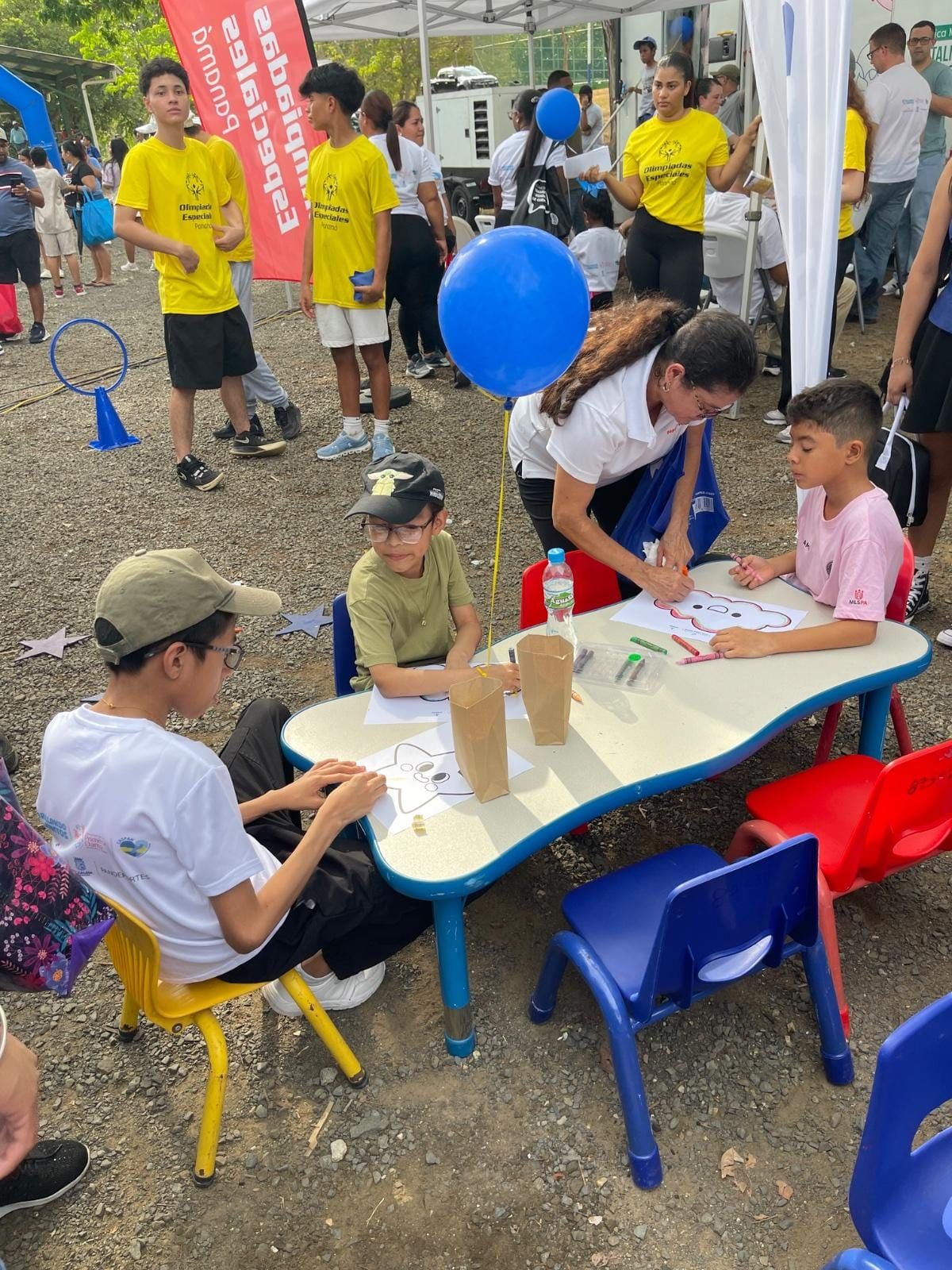 IFARHU en Festival Cultura Azul por conciencia del autismo
