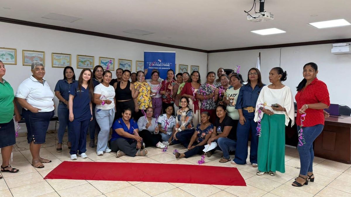 MiAMBIENTE empoderó a voluntarias ambientales en Chiriquí