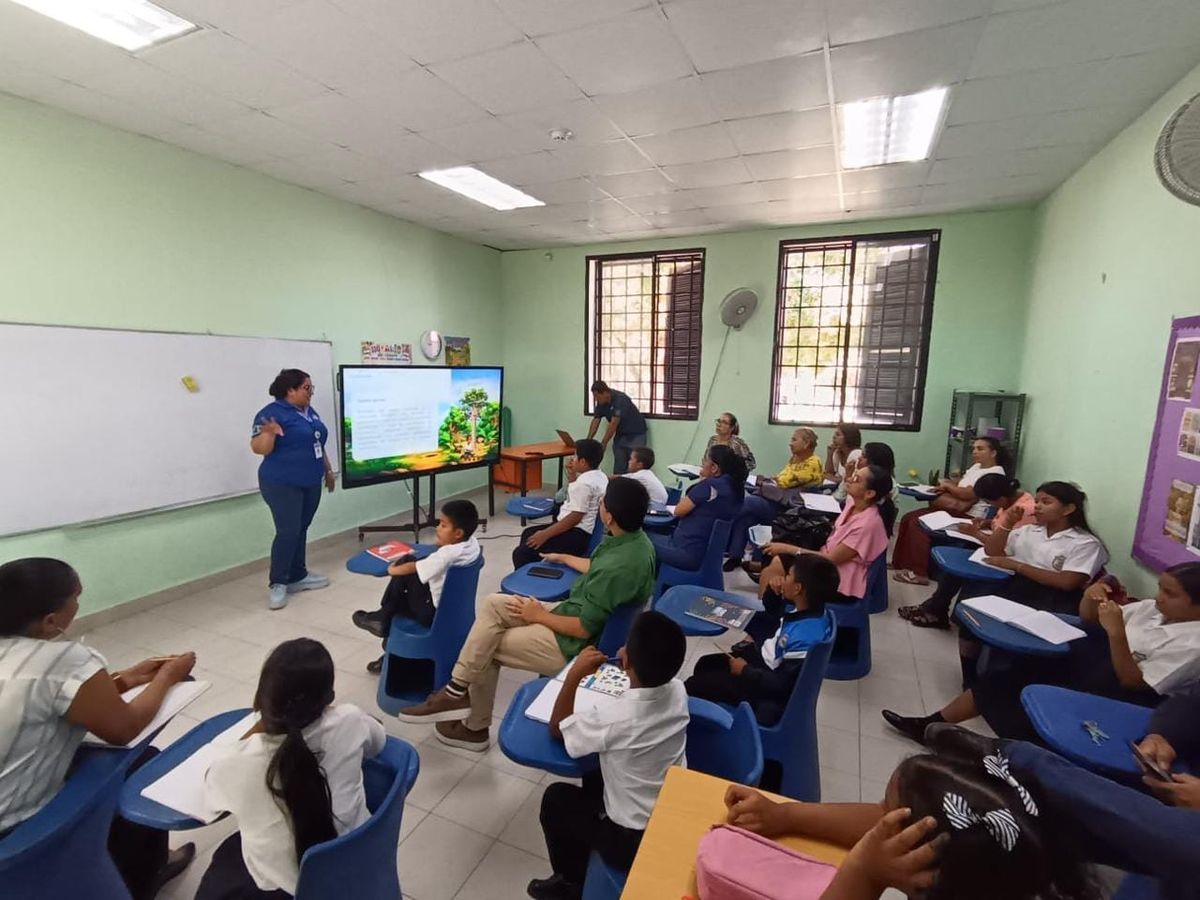Más escuelas de Coclé se suman a Bandera Ecológica