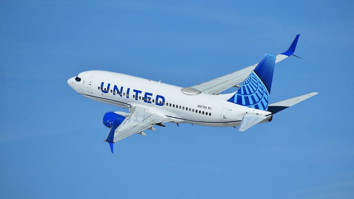 El CEO de United propuso fusionarse con American Airlines — y la bolsa reaccionó