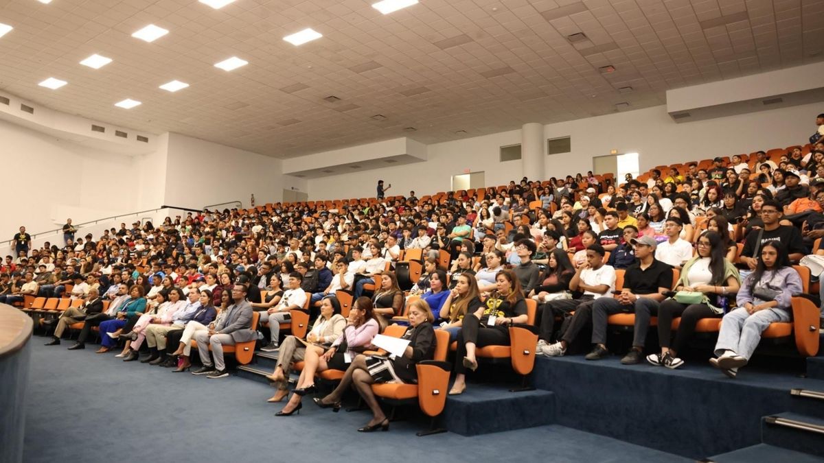ITSE Arranca Cuatrimestre con Más de Mil Nuevos Estudiantes