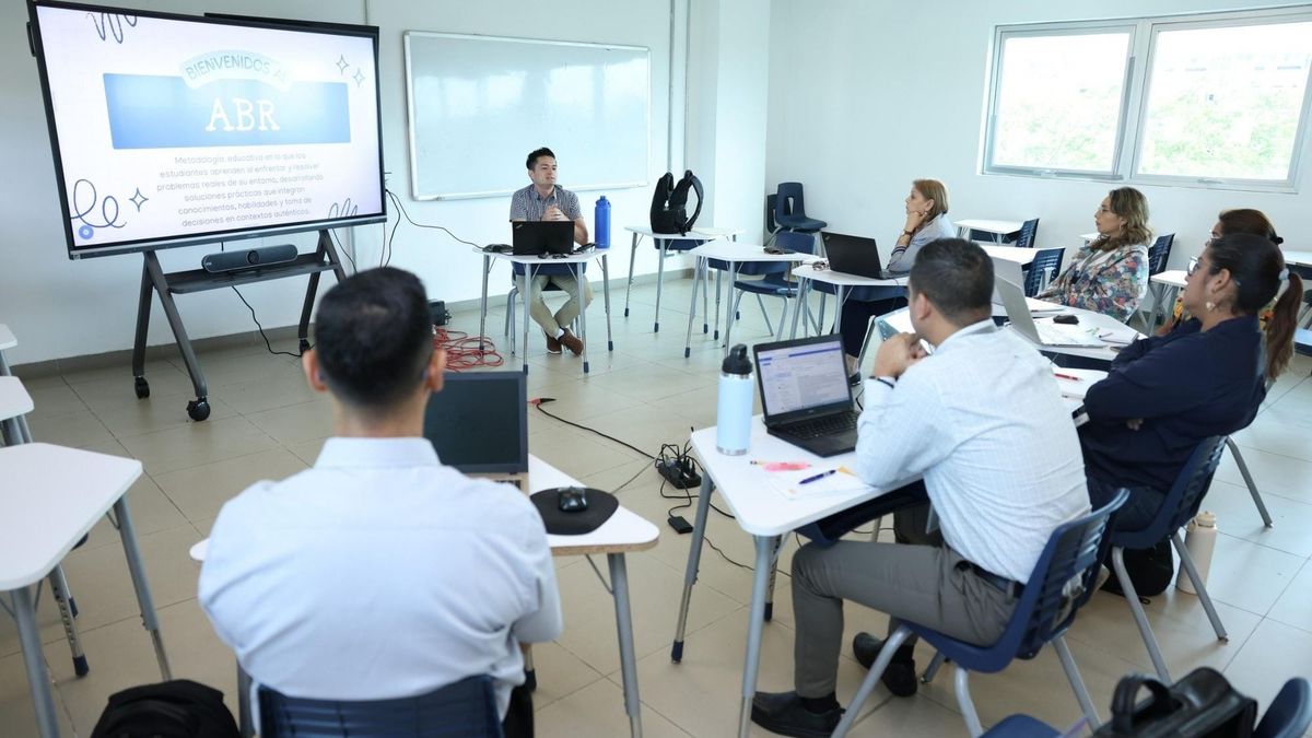 ITSE Capacita a Docentes para Mejorar Formación Técnica