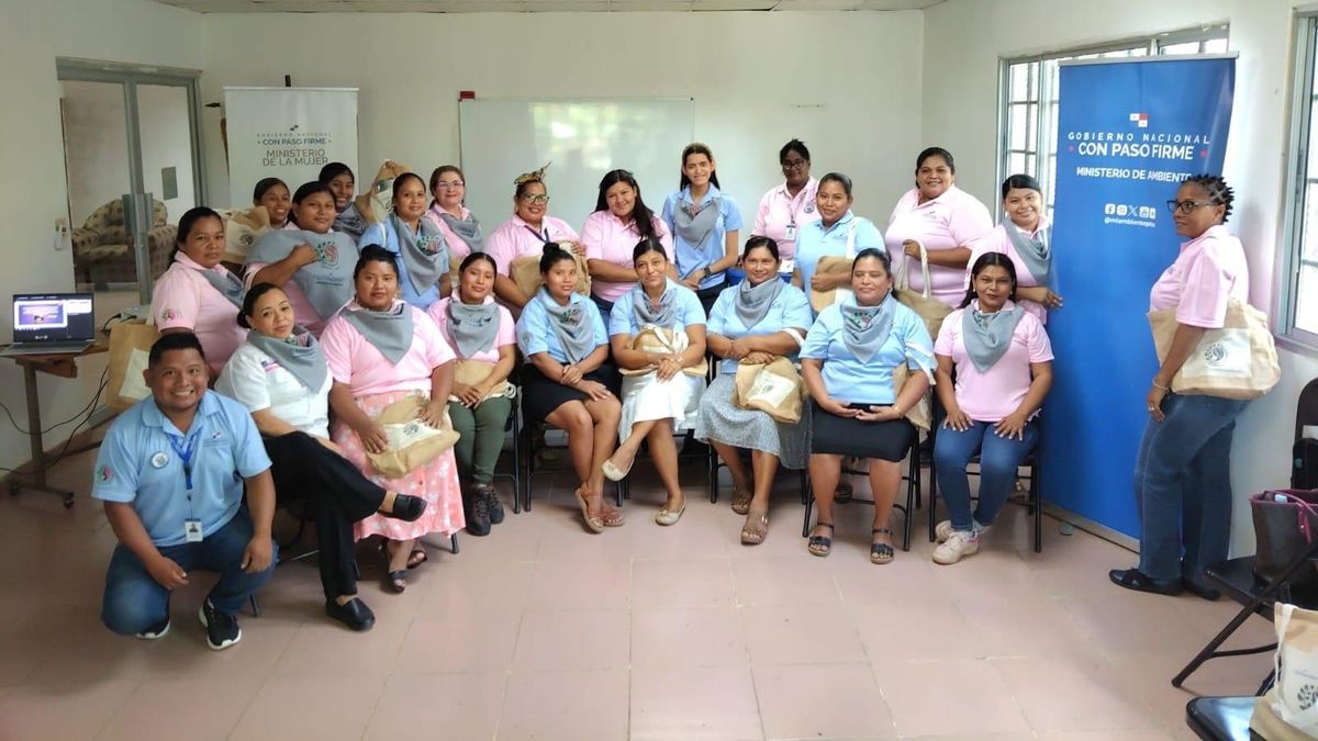 MiAMBIENTE empodera a mujeres por ambiente en Bocas