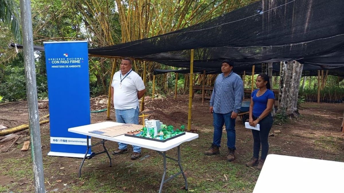 MiAMBIENTE capacita a veedores ambientales en Panamá Este
