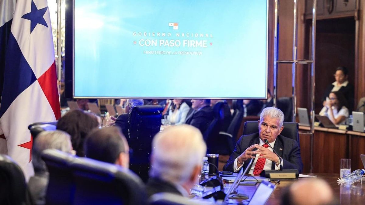 Gabinete inyecta B/.64.6M al FET por descuentos de luz