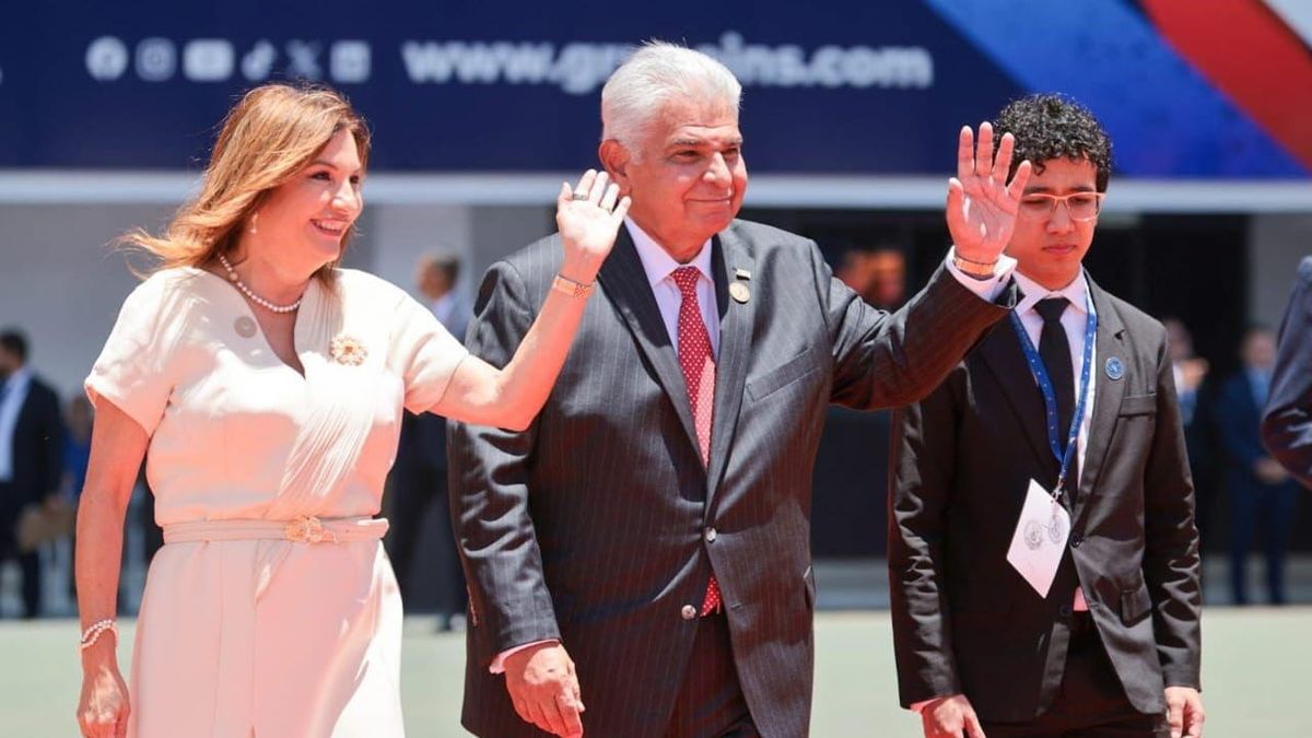 Mulino en Costa Rica por investidura de Fernández