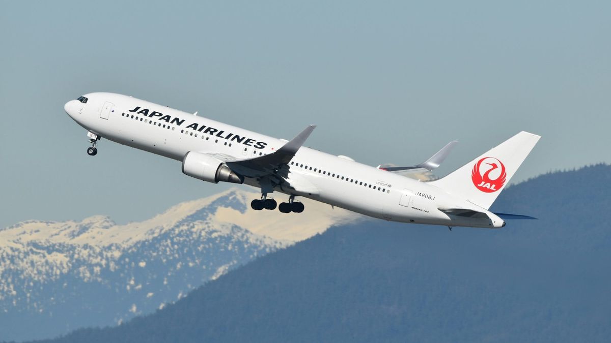 Japan Airlines prueba robots humanoides para manejo de equipaje en aeropuerto de Haneda