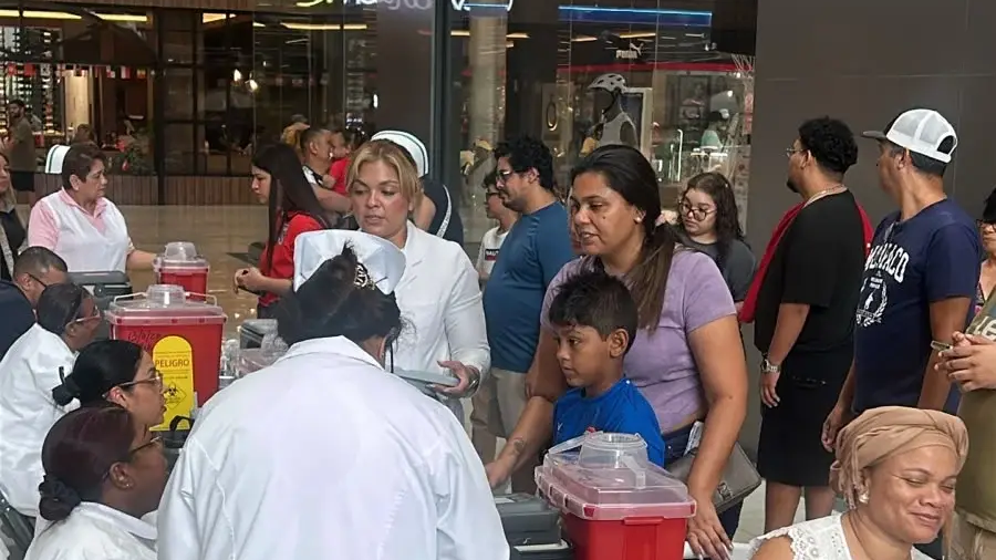 Salud para casi 900 en feria de la CSS en Metro Mall