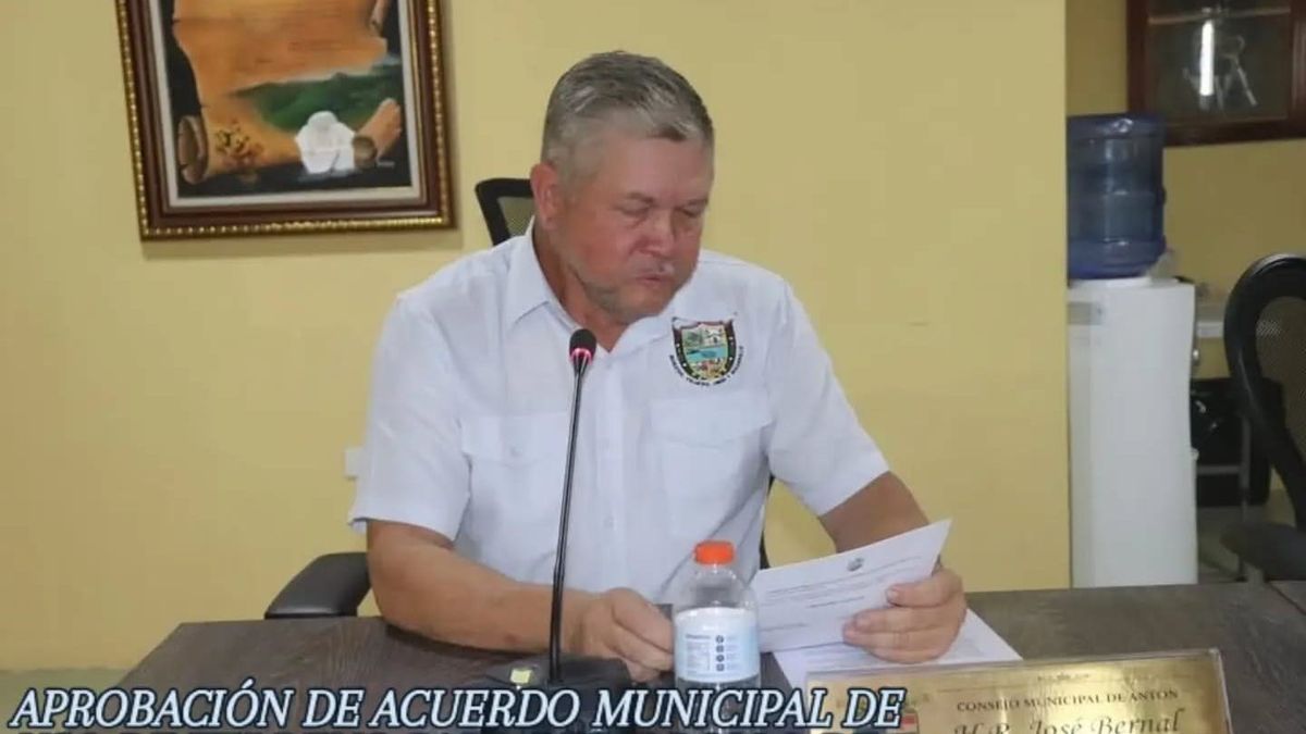 Antón cede terreno del antiguo matadero para edificio de 20 apartamentos sociales