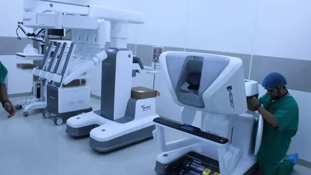 Chiriquí: CSS instala su primer robot quirúrgico avanzado