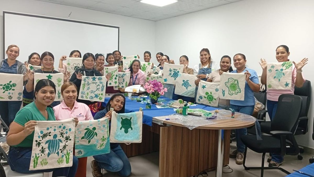 MiAMBIENTE capacita a mujeres en género y ambiente