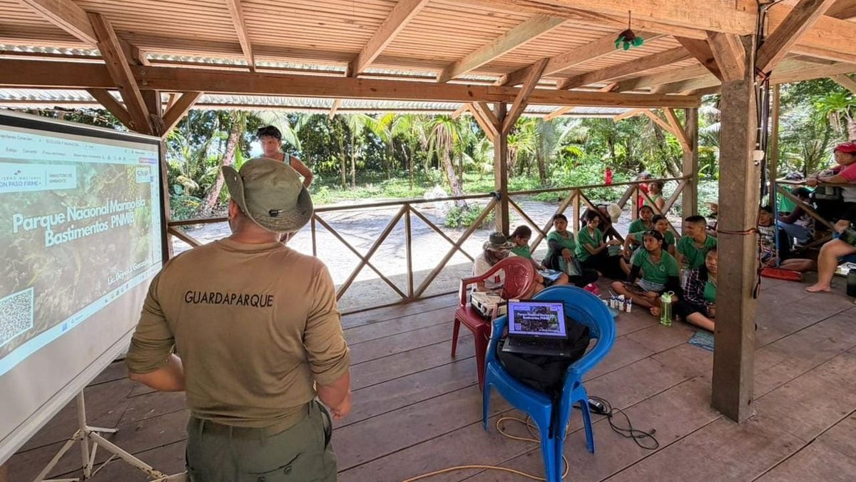 Educación ambiental refuerza protección de Isla Bastimentos