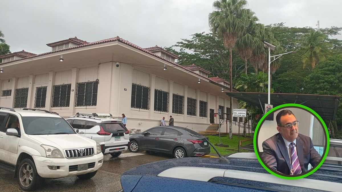 Rodrigo Julio Molina sobre el edificio de los Juzgados Civiles del Órgano Judicial en Ciudad de Panamá