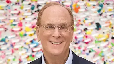 BlackRock advierte en Davos: el capitalismo está fallando y la IA puede agravar la crisis