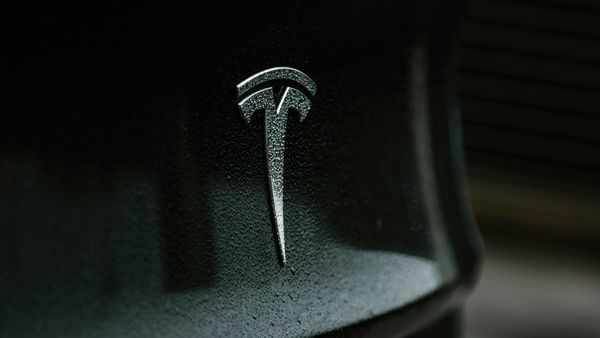 Tesla anuncia el fin de producción de sus Model S y Model X para dar paso a la fabricación de robots humanoides