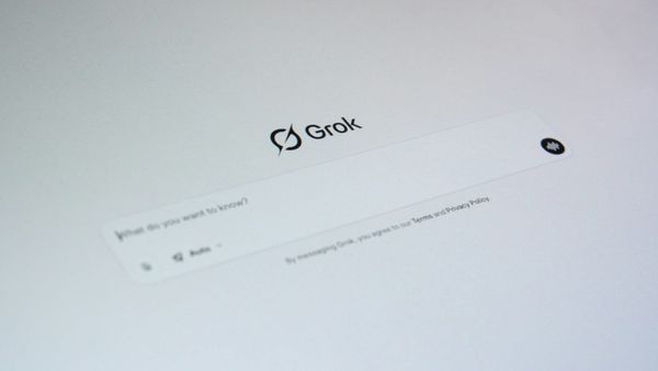 La UE pone a prueba su nueva ley digital con una investigación a la IA de X