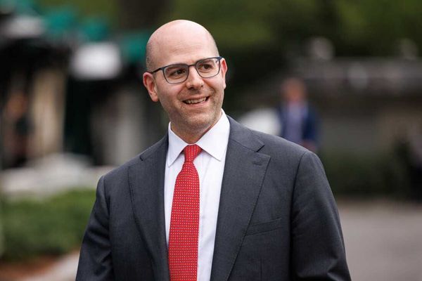 El hombre de Trump en la Fed pide recortar en 2026 los tipos de interés en más de 1 punto