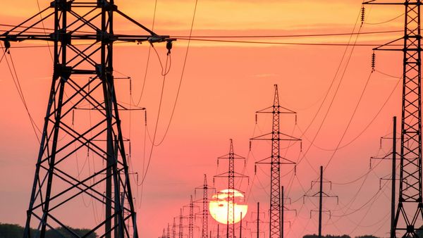 UE ofrece financiamiento para interconexión eléctrica Panamá-Colombia a través del Global Gateway