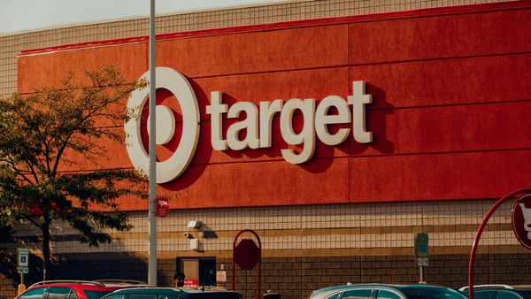 Target expande tiendas en EE.UU. ante frustración de consumidores con caos en compras