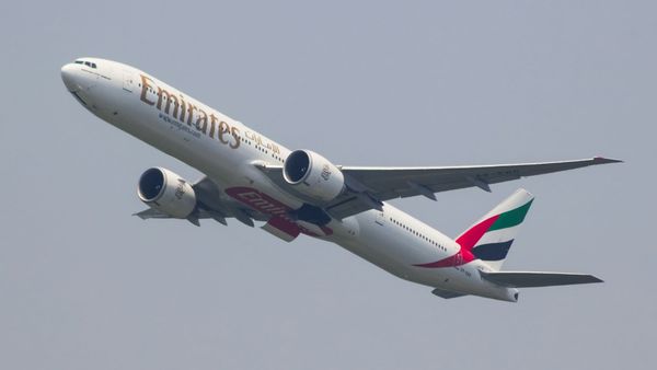 Panamá y Emirates Airlines evalúan ruta aérea directa a Dubái