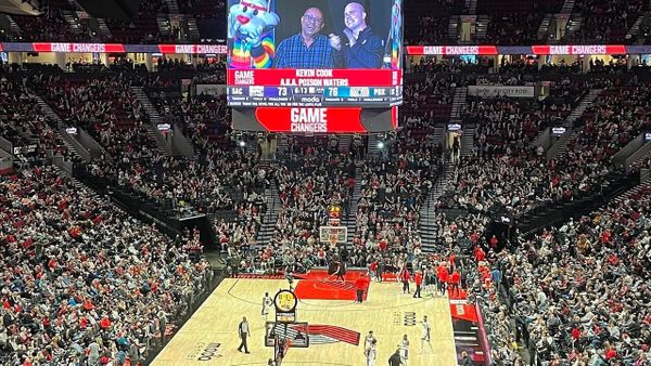 Venta récord en Oregón: El grupo de Tom Dundon adquiere los Blazers del patrimonio de Paul Allen